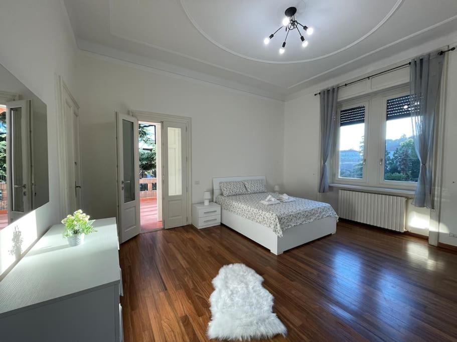 Bg Central President Suite Con Parcheggio - Vista Citta Alta Bergame Extérieur photo