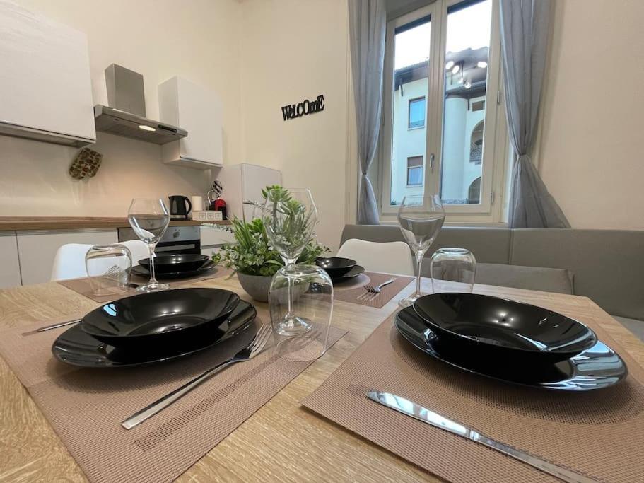 Bg Central President Suite Con Parcheggio - Vista Citta Alta Bergame Extérieur photo